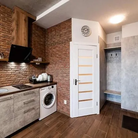 нові смарт-квартири з парком і набережною! 4* Uzhhorod