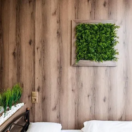 нові смарт-квартири з парком і набережною! Aparthotel Uzhhorod