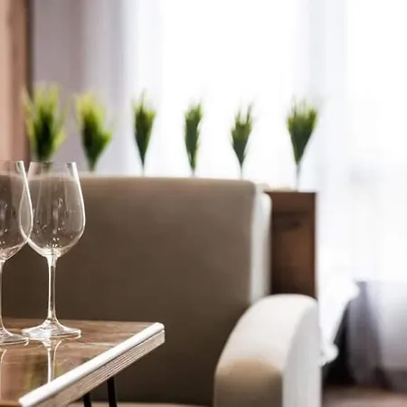 Aparthotel нові смарт-квартири з парком і набережною!