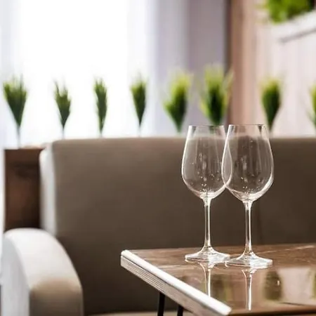 нові смарт-квартири з парком і набережною! Aparthotel