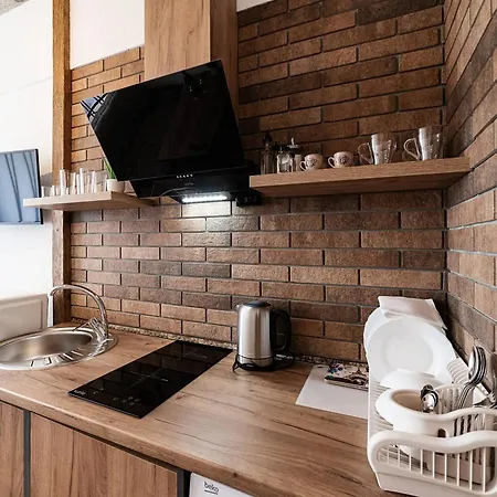 Aparthotel нові смарт-квартири з парком і набережною! 4*