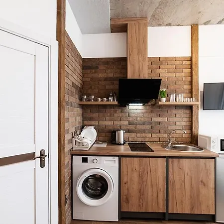 нові смарт-квартири з парком і набережною! Uzhhorod