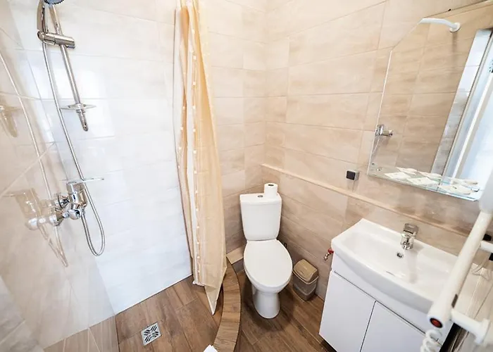 нові смарт-квартири з парком і набережною! 4*