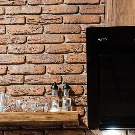 нові смарт-квартири з парком і набережною! מלון דירות אוזהורוד