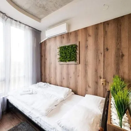 нові смарт-квартири з парком і набережною! אוזהורוד