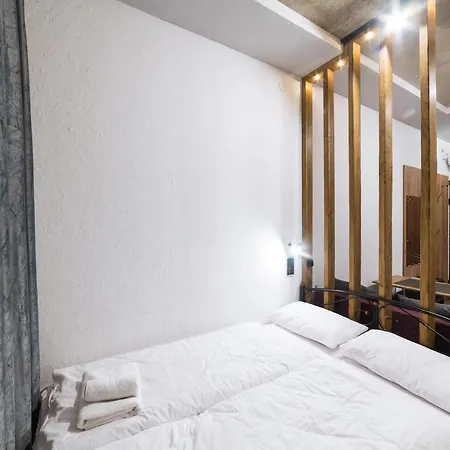 нові смарт-квартири з парком і набережною! אוזהורוד